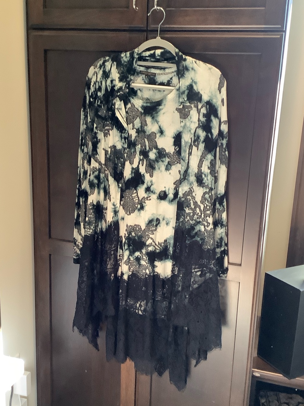 Alberto Makali Black and White Tie-Dye Lace Trim Tunic Dress